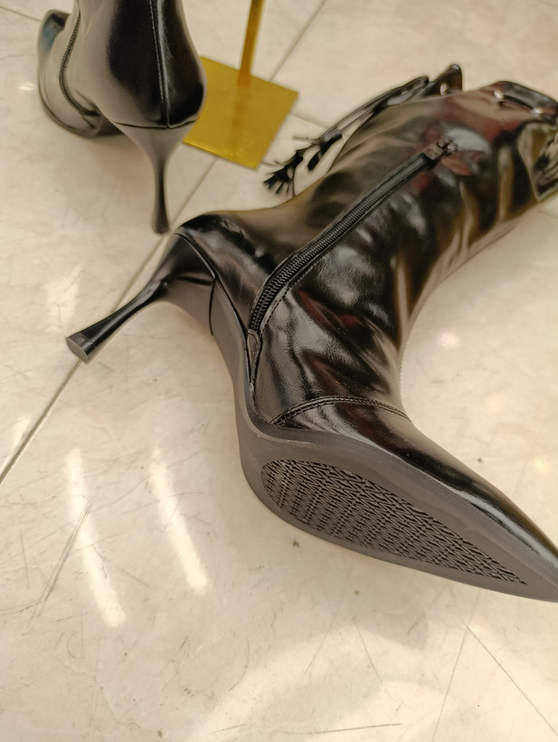محصول نمونه تستی کفش راحتی بچگانه ماراتون کد 2025krm-tal